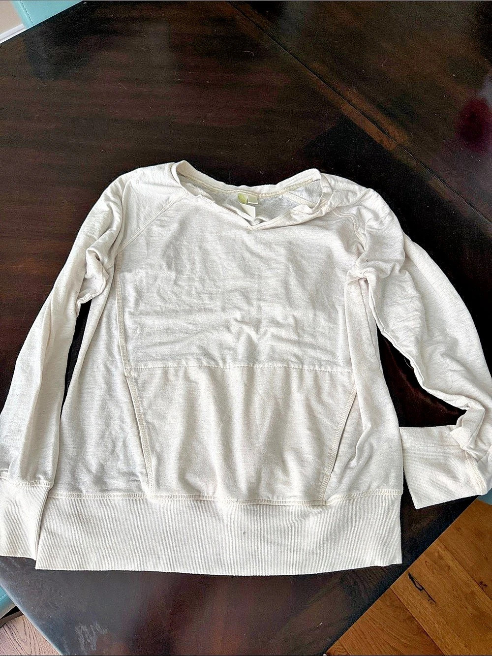 Long Sleeve Pullover in White Size XL